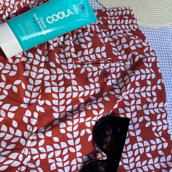 IMPECCABLE CONDITION! * swim trunks! - Picture 10 of 10